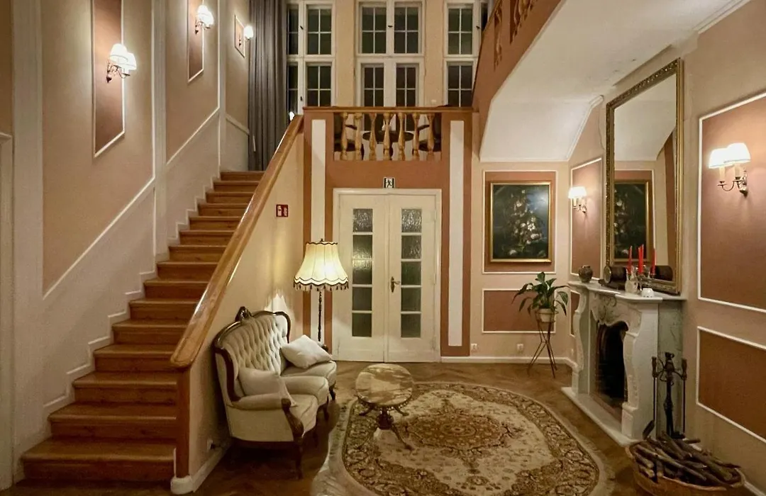 Villa Anser-1